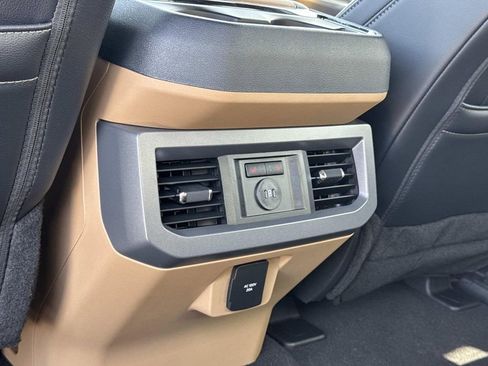 New 2025 Ford F350 Lariat w/ Lariat Ultimate Package image 24