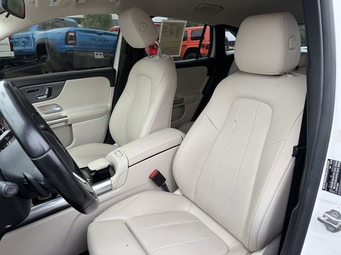 Certified 2021 Mercedes-Benz GLA 250 image 12