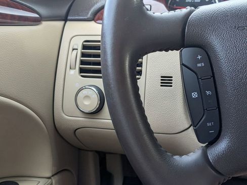 Used 2008 Buick Lucerne CXL FWD image 15