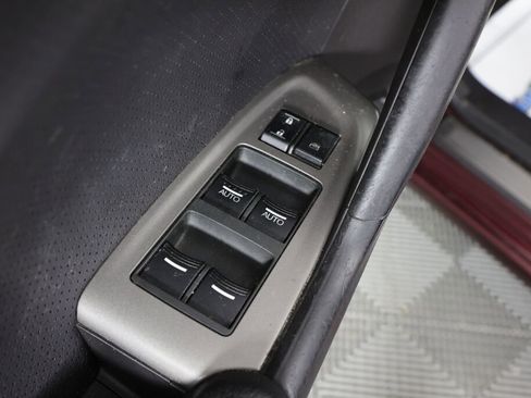 Used 2010 Acura TSX Sedan image 31