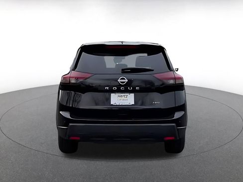 Used 2025 Nissan Rogue SV image 7
