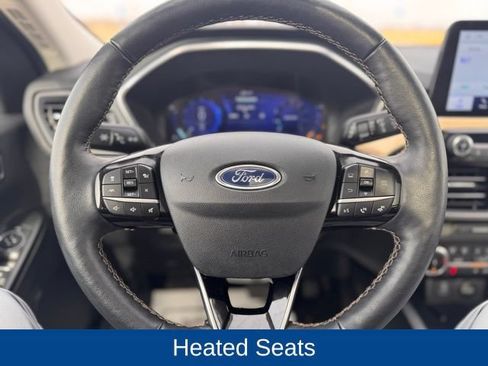 Used 2022 Ford Escape Titanium w/ Titanium Elite Package AWD/4WD image 11