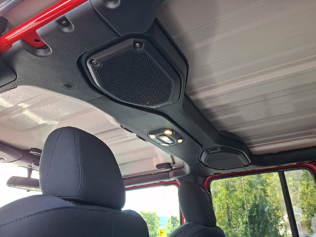 Used 2023 Jeep Wrangler Unlimited Sport AWD/4WD image 12