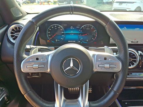 Used 2022 Mercedes-Benz GLB 35 AMG 4MATIC image 20