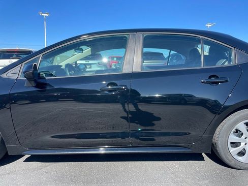 Used 2024 Toyota Corolla LE image 31