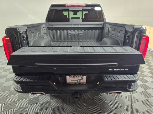 Used 2025 GMC Sierra 1500 Denali w/ Denali Reserve Package image 14