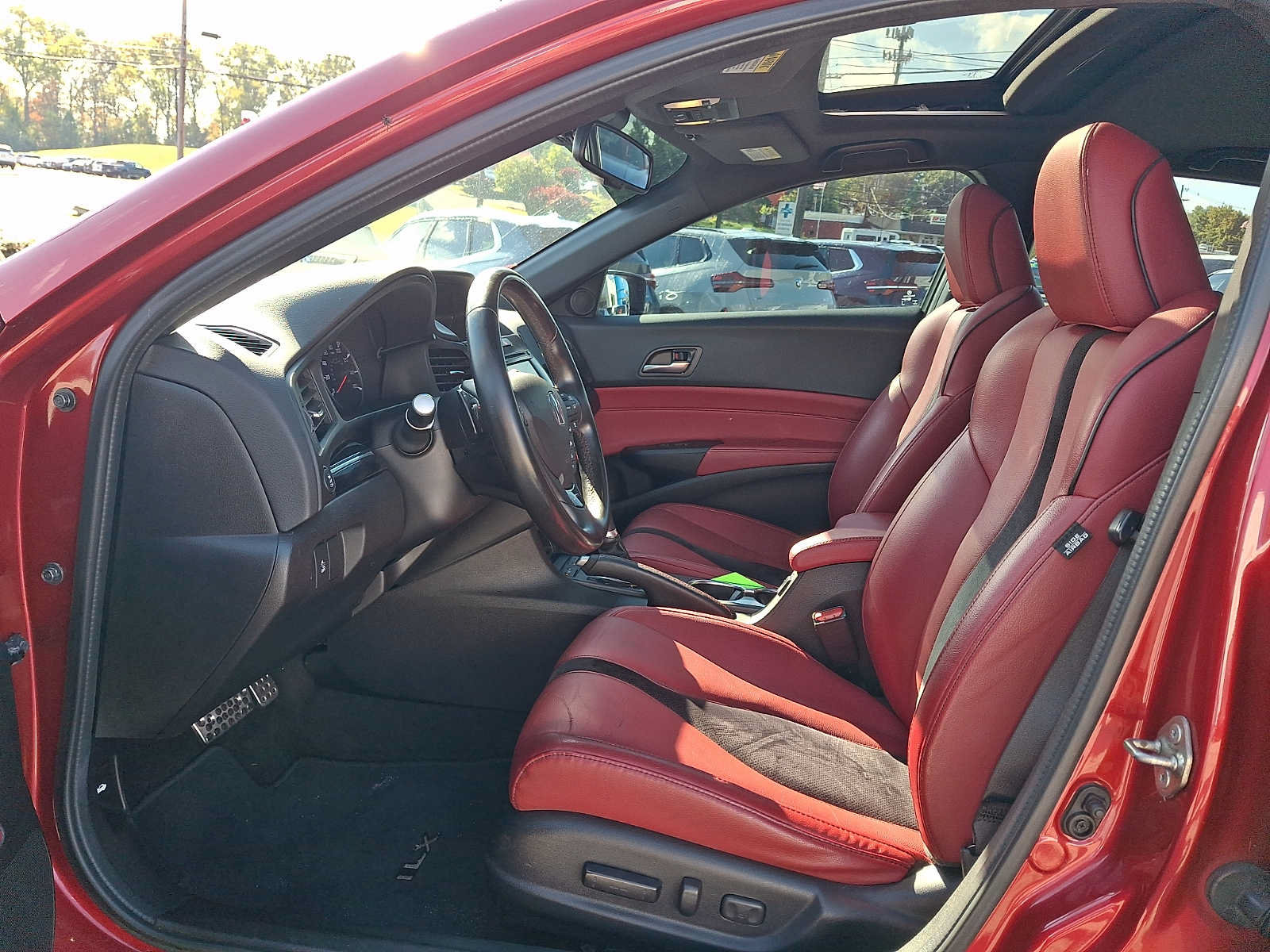 Used 2019 Acura ILX FWD image 13