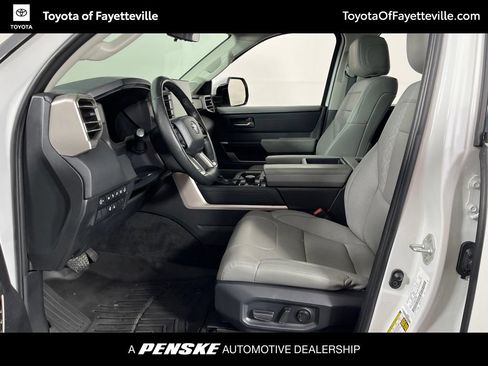 Used 2023 Toyota Tundra Limited AWD/4WD image 24