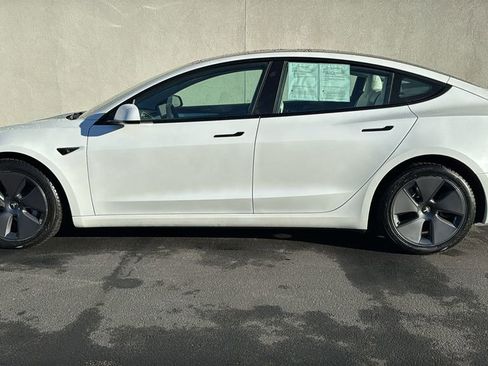 Used 2023 Tesla Model 3 Standard Range image 5
