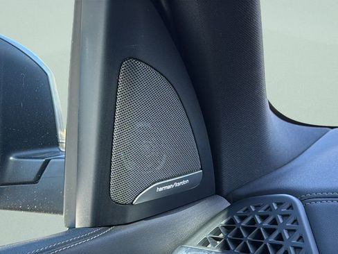 Used 2025 BMW X5 xDrive40i image 23