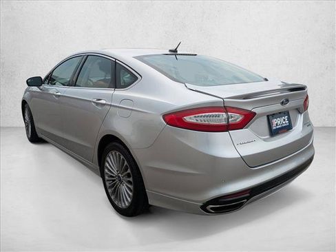 Used 2014 Ford Fusion Titanium FWD image 8