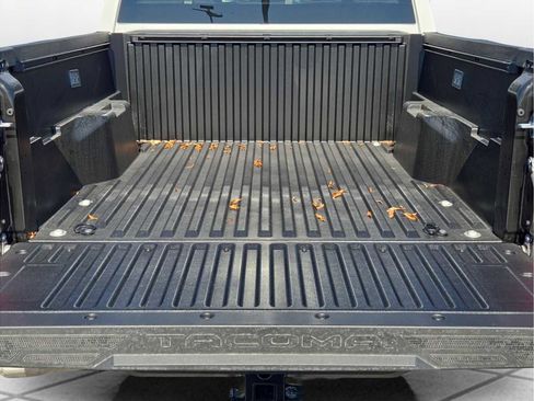 New 2025 Toyota Tacoma SR5 image 19