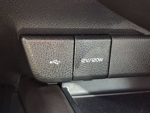 Used 2022 Toyota Camry SE AWD/4WD image 26