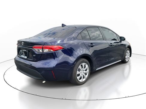 Certified 2025 Toyota Corolla LE image 7