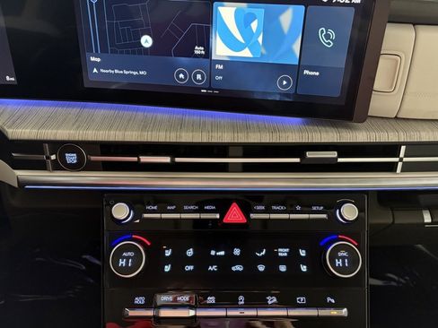 Used 2025 Hyundai Santa Fe Calligraphy image 41