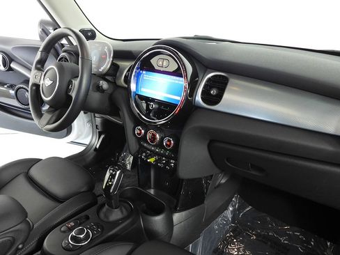 Used 2024 MINI Cooper SE FWD image 13