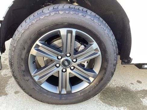 Used 2023 Ford F150 Lariat w/ Equipment Group 502A High AWD/4WD image 6