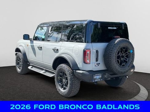 New 2026 Ford Bronco Badlands w/ Black Appearance Package AWD/4WD image 3