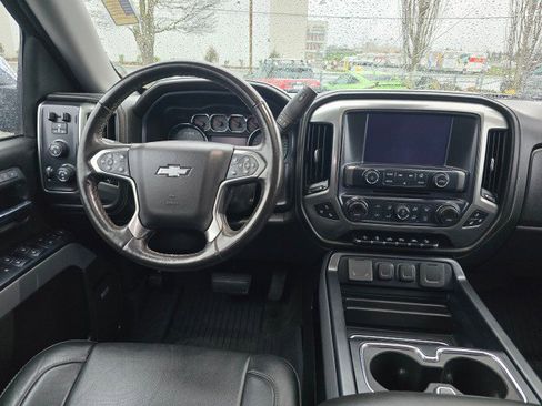 Used 2018 Chevrolet Silverado 1500 LTZ Z71 w/ Centennial Edition image 19