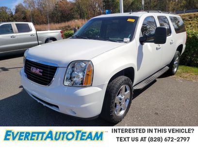 Used 2011 GMC Yukon XL 2500 SLT w/ SLT-2 Equipment Package