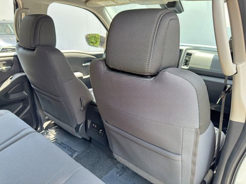Used 2022 Nissan Frontier SV RWD image 30