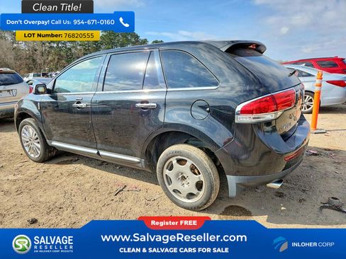 Used 2012 Lincoln MKX FWD image 3