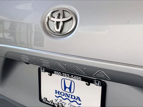 Used 2020 Toyota Sienna XLE Premium image 33