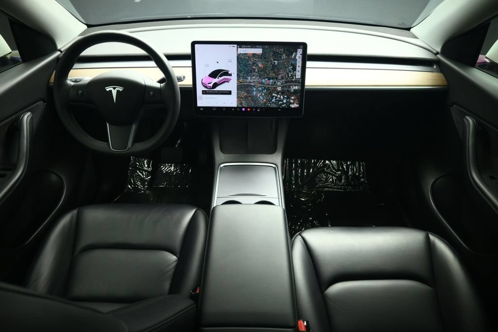Used 2022 Tesla Model Y Long Range AWD/4WD image 35
