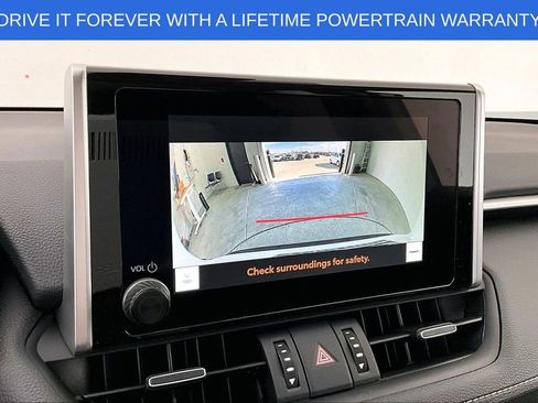 Used 2025 Toyota RAV4 XLE Premium image 29