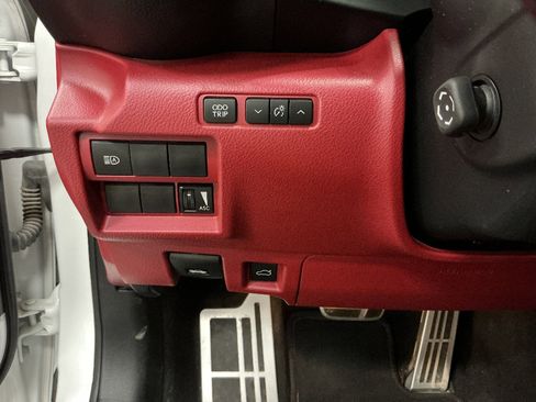 Used 2024 Lexus IS 350 F Sport AWD/4WD image 12