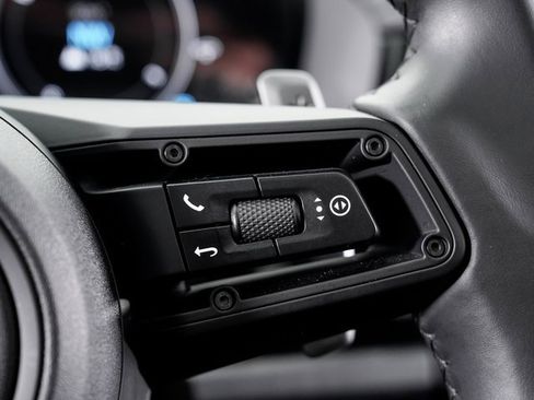 Used 2025 Porsche Panamera 4 image 15