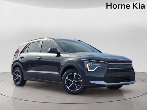 New 2026 Kia Niro LX FWD image 2