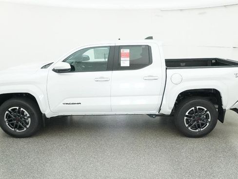 New 2026 Toyota Tacoma TRD Sport RWD image 6