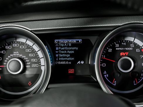 Used 2013 Ford Mustang Shelby GT500 RWD image 19