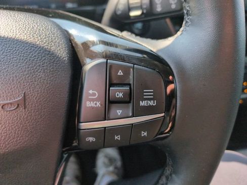 Certified 2024 Ford Escape Active AWD/4WD image 33
