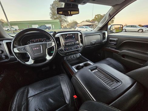 Used 2017 GMC Sierra 1500 SLT image 35