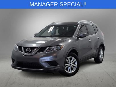 Used 2016 Nissan Rogue SV