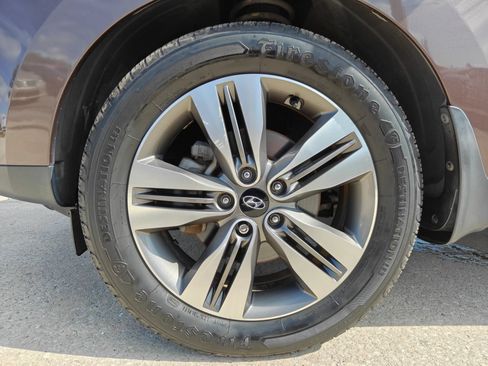 Used 2014 Hyundai Tucson Limited w/ Technology Package 02 FWD image 17