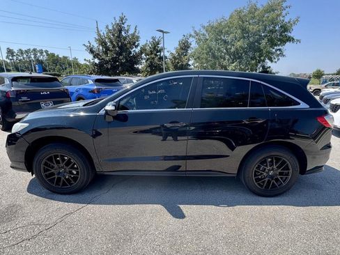 Used 2017 Acura RDX FWD image 2