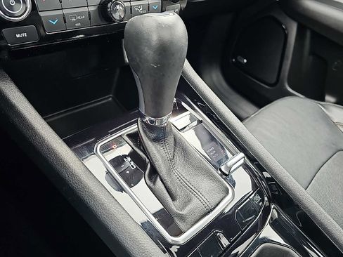 Used 2023 Jeep Compass Limited w/ Sun and Sound Group image 16