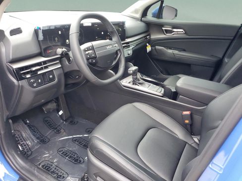 New 2026 Kia Sportage SX FWD image 18