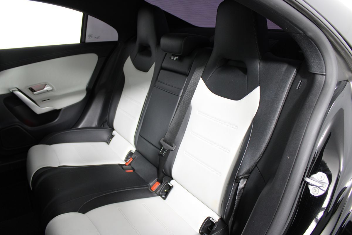 Used 2023 Mercedes-Benz CLA 250 image 25