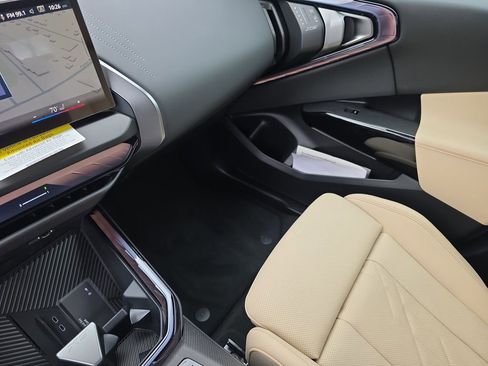 New 2026 BMW X3 xDrive30 w/ Premium Package image 19