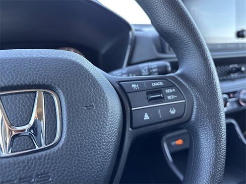 Used 2023 Honda CR-V EX image 27