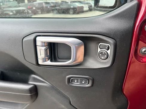 Used 2021 Jeep Wrangler Unlimited Sport w/ Sun And Sound Package AWD/4WD image 12