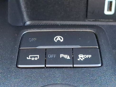 Certified 2019 Ford Ranger XLT w/ Equipment Group 301A Mid image 24