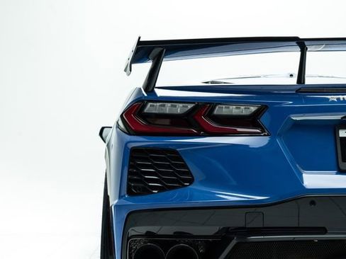 Used 2020 Chevrolet Corvette Stingray Preferred Cpe w/ 2LT Preferred Equipment Group image 19