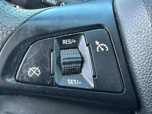 Used 2015 Chevrolet Cruze LT image 18