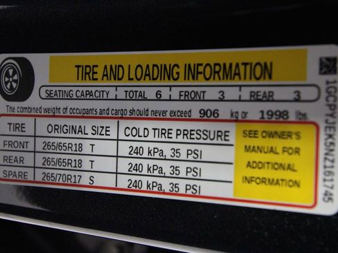 Used 2022 Chevrolet Silverado 1500 LT image 41