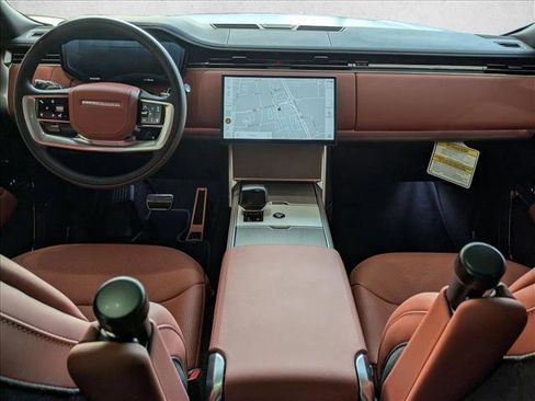 New 2026 Land Rover Range Rover SV AWD/4WD image 16